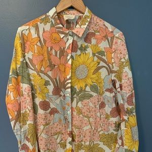 Sezane floral blouse.  Excellent condition.  Light weight, 100% cotton
